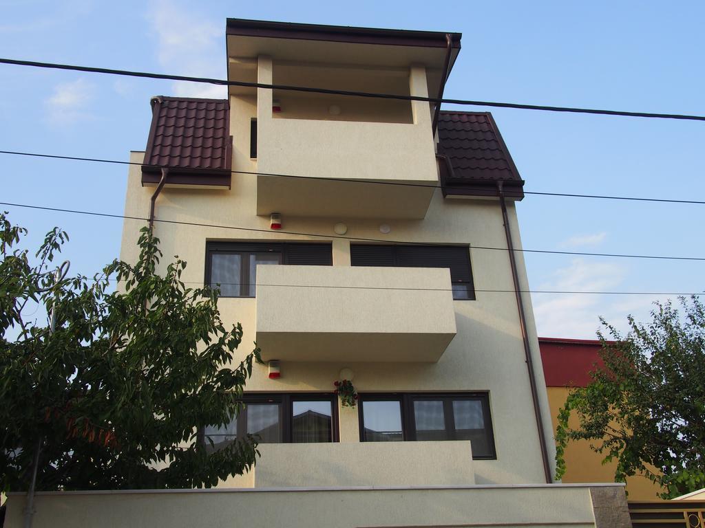 Sun Villa Residence Bucharest Exterior photo